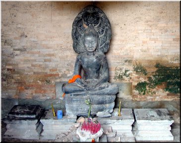 08 A statue of Buddha protected by a 7-headed naga (from East Mebon).jpg