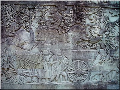 02-03-04 Bayon --- Civilian people life in a war procession.jpg
