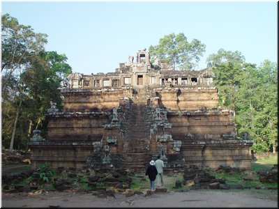 03-03-01 Phimeanakas --- Home of Angkor kings for centuries .jpg