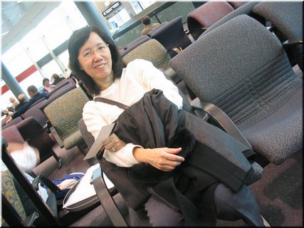 Day 4 - 01 Waiting for boarding to fly to Melbourne (taken by Meimei).jpg