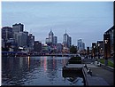 05-08-02 A night scene of Yarra River sides.jpg