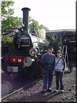 Day 09.01 (Holland)-We took a steam train from Hoorn to Medemblik.jpg