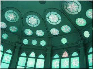 22 The ceiling of the house.jpg