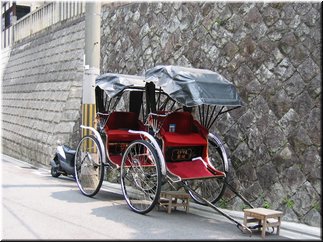 03 Traditional Japanese ricksha ('jinricksha').jpg