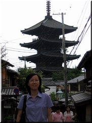 01 Yasaka tower.jpg