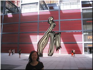 13 Another artwork in the center.jpg