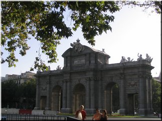 01 Madrid --- 10 Arch of Triumph in Madrid (called Arch of Puerta de Alcala ).jpg
