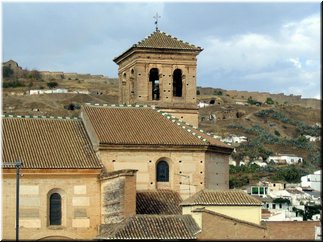 02 Granada --- 07 Moor-styled buildings seen in Albaicin.jpg