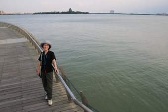 6-14-At Jinji Lake in Suzhou