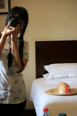 I-2-12-02-Wan-Jung taking pictures in the hotel