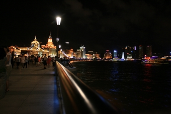 I-5-14-01-There are more than 50 buildings of western styles in the Bund