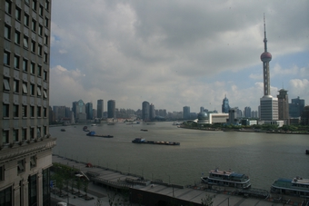 I-6-01-01-Morning scene of Huangpu River seen from hotel room window