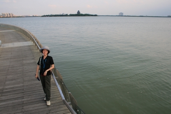 I-6-06-02-A flat lake with quite water