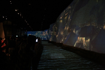 06-An 'added' night scene to the painting
