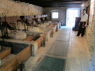 D07_02-09-01_A water mill (Krka National Park, Croatia)