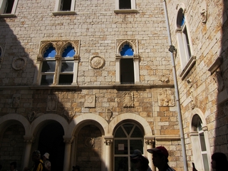 D08_03-03-02_Interior of the city hall (Trogir, Croatia)