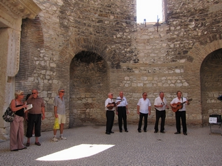 D09_01-05-02_We listened to a band selling music CD (Split, Croatia)