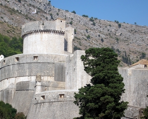 D10_04-03-01_Interesting castle style 1 (Dubrovnik, Croatia)