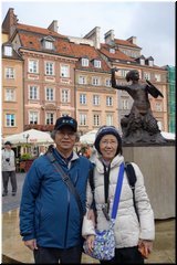 D03-06-01_Besides the warsaw Mermaid in Old  Town Square.jpg