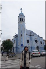 D08-11-01_Little Blue Church (St. Elizabeth Church) in Bratislava.jpg