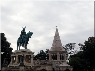 D09-02-01-Statue of St. Stephen, King of Hungary (977-1038) .jpg