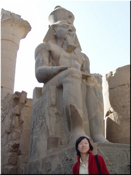 05-08 Ramses II Statue in Temple of Luxor.jpg