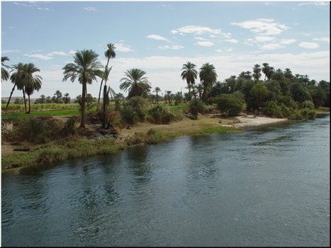 06_02 Scenic Nile River side.jpg