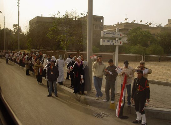 Egypt 2004---D02-01-03 Egyptian people welcoming 2101 FIFA committee.jpg