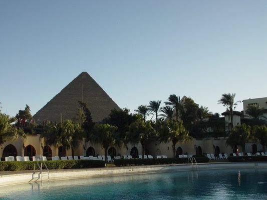 Egypt 2004---D03-07-02 Mena House Oberoi Hotel near Giza Pyramids which we visited.jpg