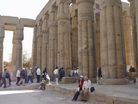 Egypt 2004---D05-02-06 The courtyard is surrounded by lotiform pillars of various types.jpg