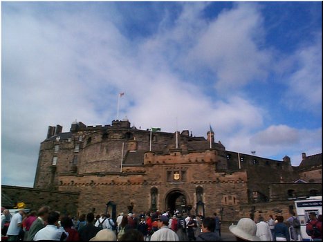 54 Edinburg Castle, Edinburg, UK.jpg