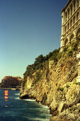 06 A view of the cliff