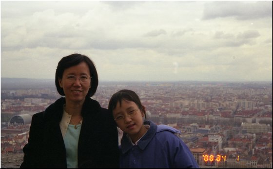 04-01-01-14 Mamma and Meimei against the city of Lyon, France.jpg