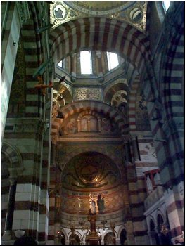 04-03-02-03 The interior of the church.jpg
