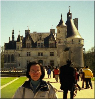 04-07-02-02 In front of the chateau.jpg