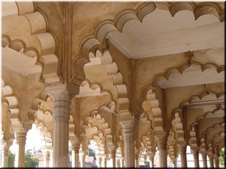05 Diwan-i-Am (Public Hall).jpg