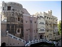 01 A  look at the castle (by Meimei).jpg