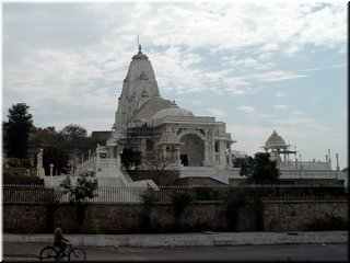 01 Birlar Lakshmi Narayan Temple in Jaipur.jpg