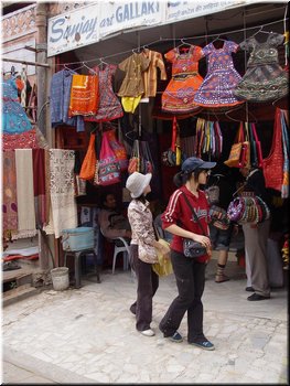 Day 3 --- 03-03 Touring pink Jaipur Old City (strolling in the shops).jpg
