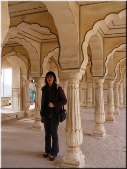 Day 4 --- 02-04 Amber Fort near Jaipur (a corridor near Diwan-i-Am).jpg