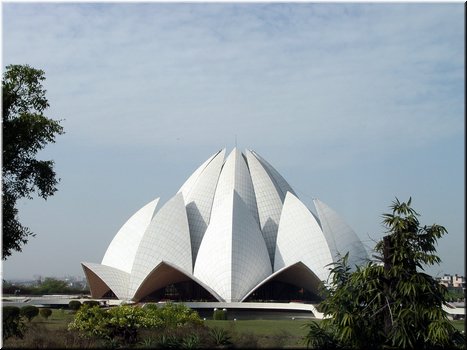 Day 6 --- 02-01 Touring Delhi (Bahai Temple).jpg
