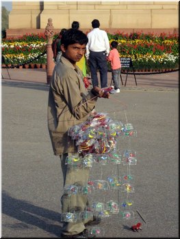 Special topics --- 04-05 Stores (selling wind bells)(taken by Meimei).jpg