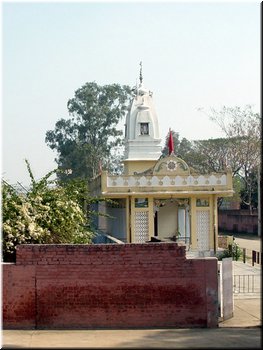Special topics --- 06-02 Temples (a countryside temple).jpg