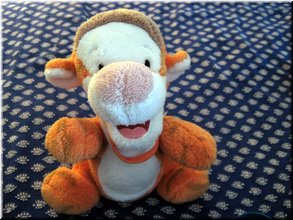 07 A show of Meimei's stuffed animals B (taken by Meimei).jpg