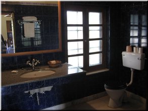 12 The bath room.jpg