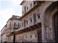 06 A lane scene in the haveli area.jpg