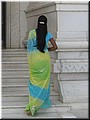 21 A woman in pretty sari (taken by Meimei).jpg