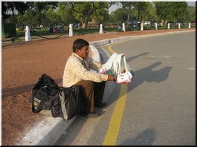 21 Selling hand bags.jpg