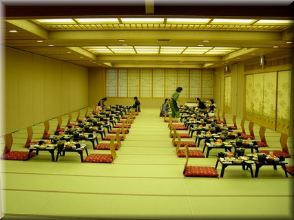 02-05-01 A Japanese style dinner room  in Yumoto Noboribetsu Hotel like that seen in TV.JPG