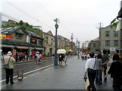 03-02-04-01 A full view of the second shopping street we visited in Otaru.JPG